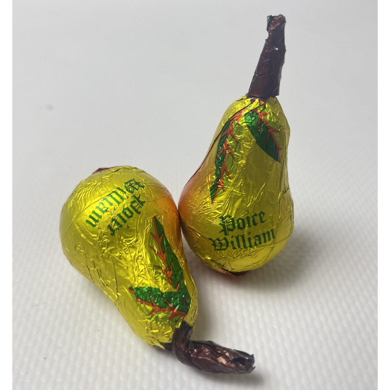 Цукерка шоколадна Фрукти з лікером Abtey Liqueur de Fruits Chocolate Poire Williams Абтей з рідкою начинкою в фользі Груша 1шт 10г
