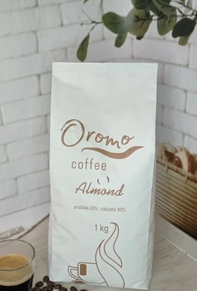 Кава зернова Oroma almond 1кг - 1