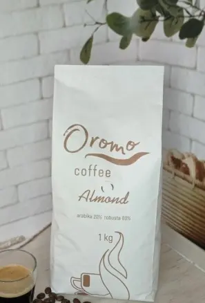 Кава зернова Oroma almond 1кг