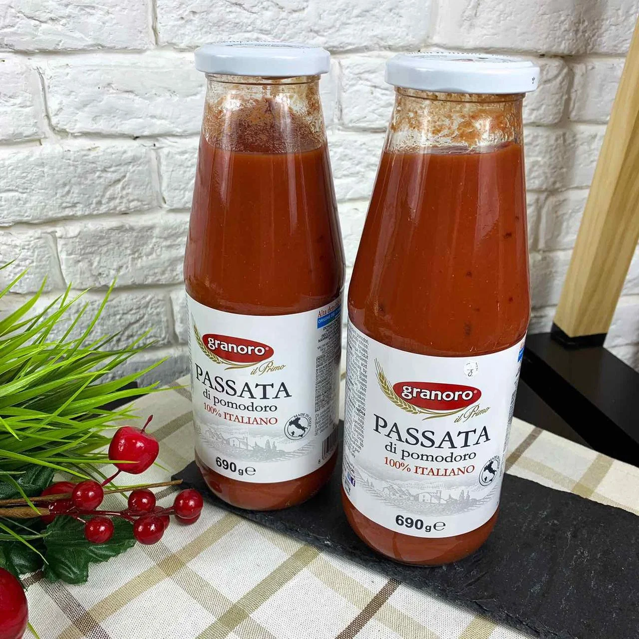 Томатний соус rossa granoro passata di pomodoro 690г