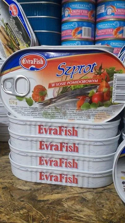 Шпроти в томаті winter sprats wedzone szproty w sosie pomidorowym 170h.
