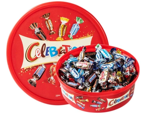 Набір шоколадних Цукерок Святковий Подарунок Mars Celebrations Mix Big Селебрейшн Святкування асорті Пластик Бокс 600г