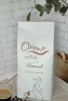 Кава зернова Oroma almond 1кг