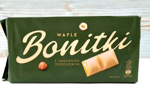 Вафлі Бари солодкі Biedronka Bonitki Wafle z nadzieniem Orzechowym Боніткі з кремом з горіхів 12шт 210г