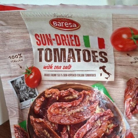 Помідори вялені Baresa Sun dried Tomatoes with Sea salt Бареса томати сушені на Сонці з морською сіллю Пакет 100г